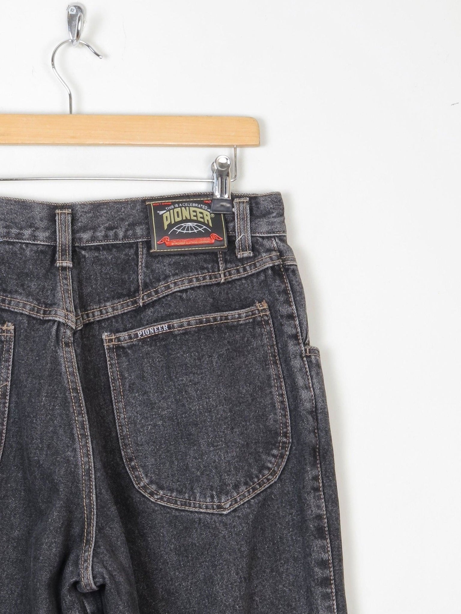 Women’s Dark Grey High Waisted Mom Jeans 32/31 - The Harlequin