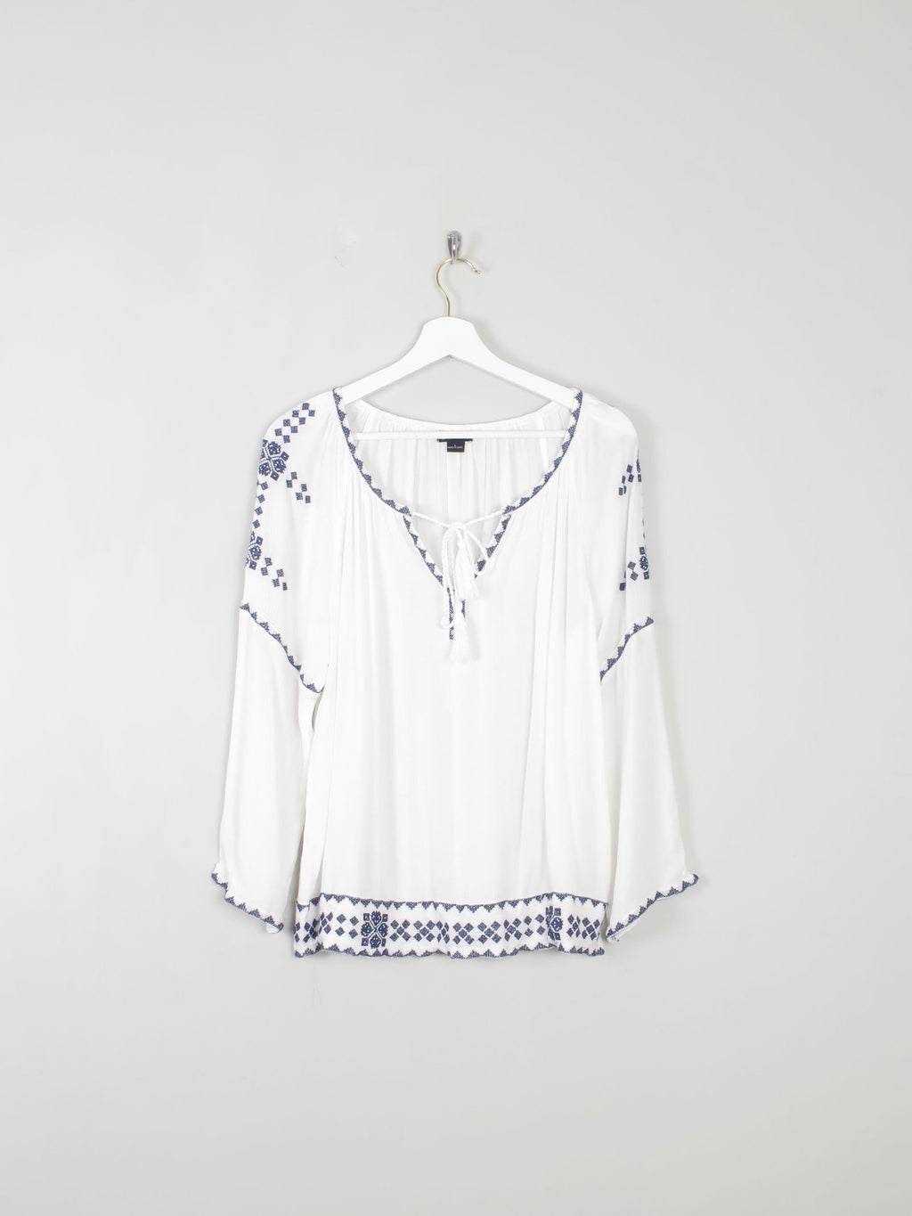 Women's Embroidered Ethnic Vintage Style Top M/L - The Harlequin