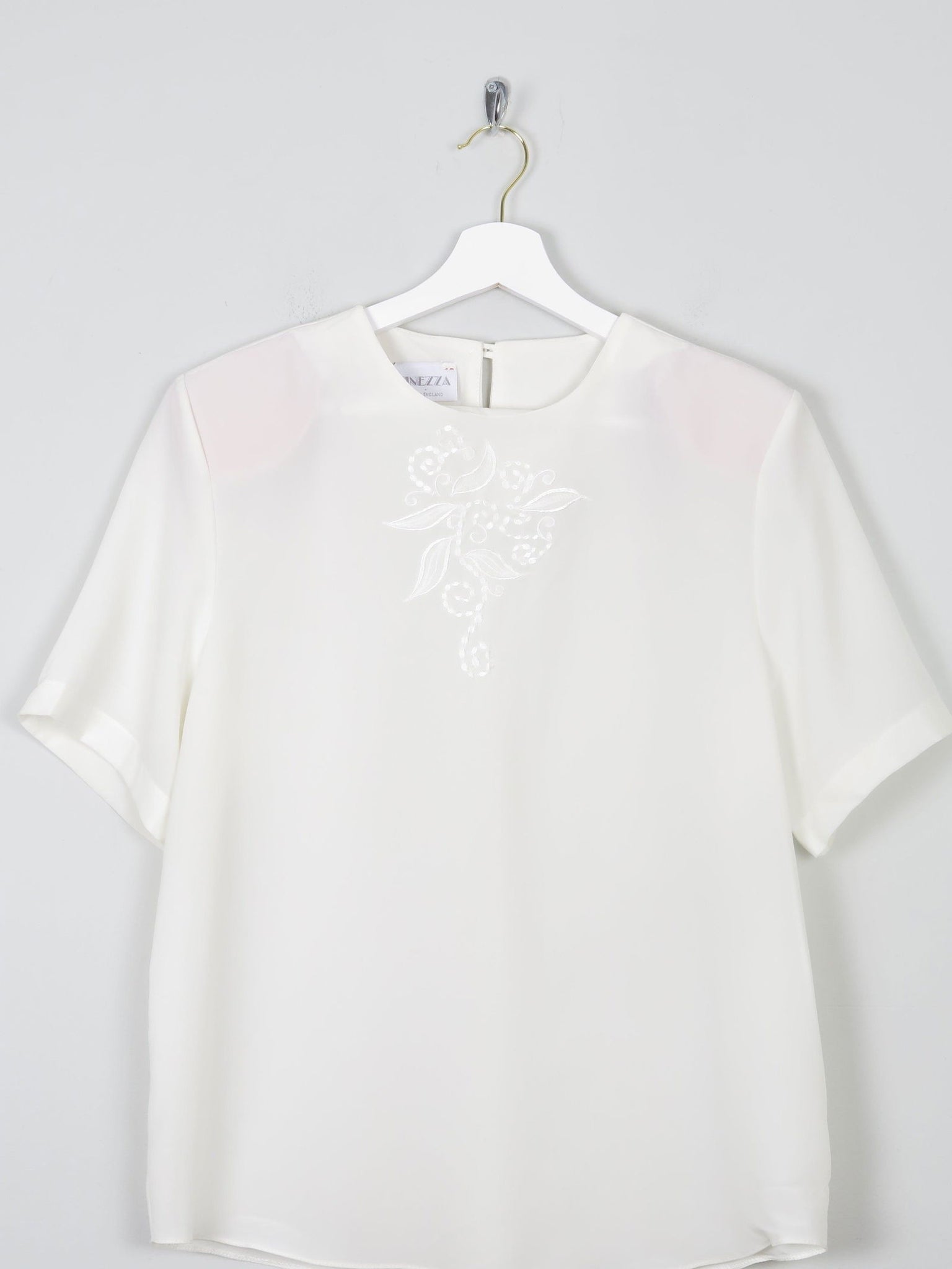 Women's Ivory Short Sleeved Blouse With Embroidery Detail S - The Harlequin