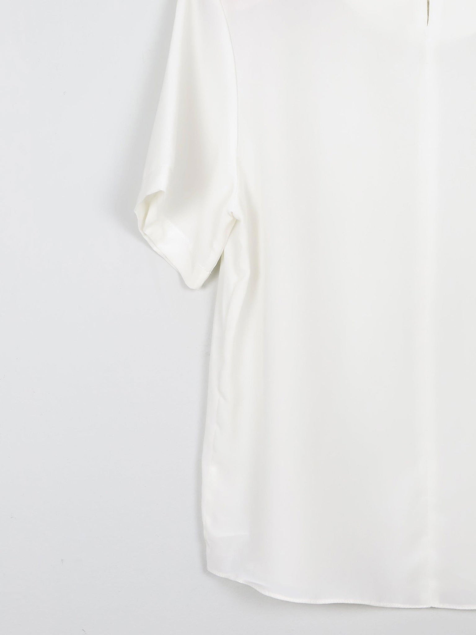 Women's Ivory Short Sleeved Blouse With Embroidery Detail S - The Harlequin