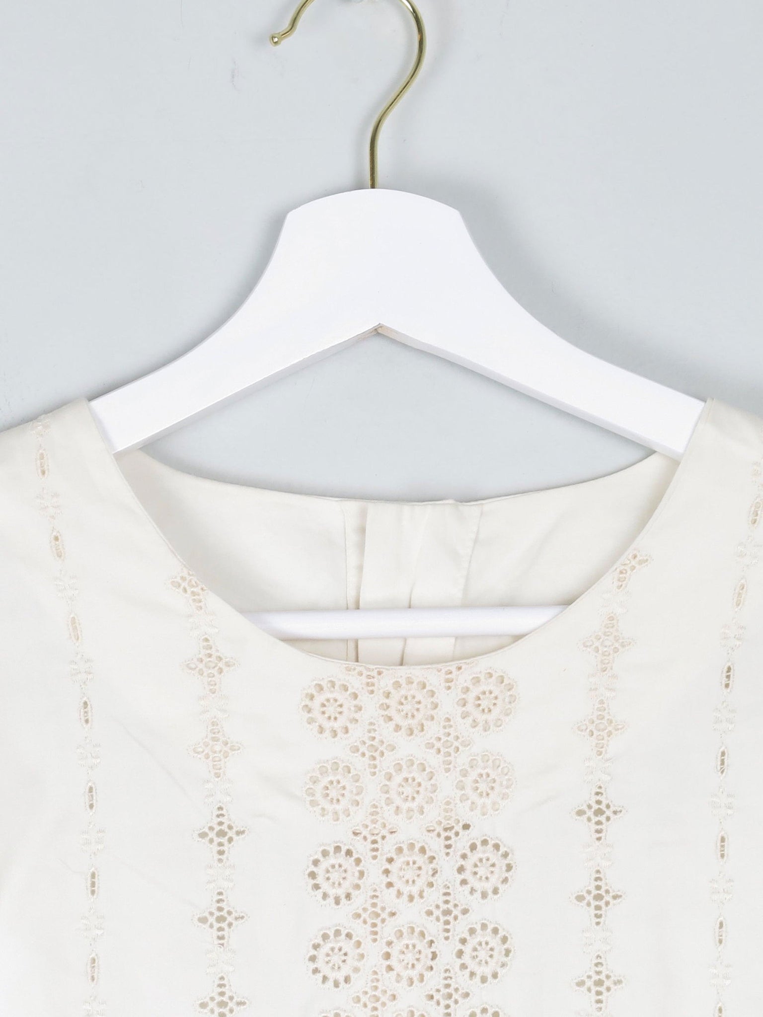 Women's Rich Cream Vintage Blouse XL - The Harlequin
