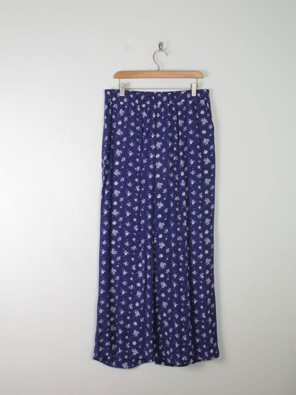 Women's Saint Tropez Navy Trousers Floral Printed New L - The Harlequin