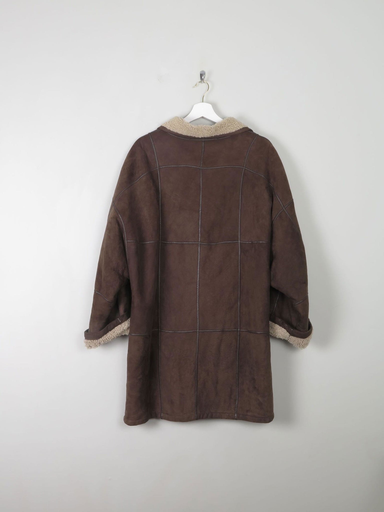 Women's Vintage 3/4 Length Shearling Coat M/L - The Harlequin