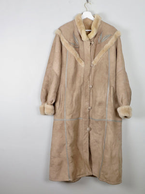 Women's Vintage Beige Sheepskin Embroidered Coat M/L - The Harlequin