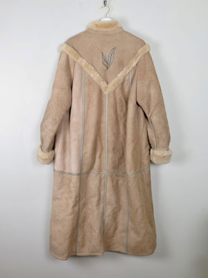 Women's Vintage Beige Sheepskin Embroidered Coat M/L - The Harlequin