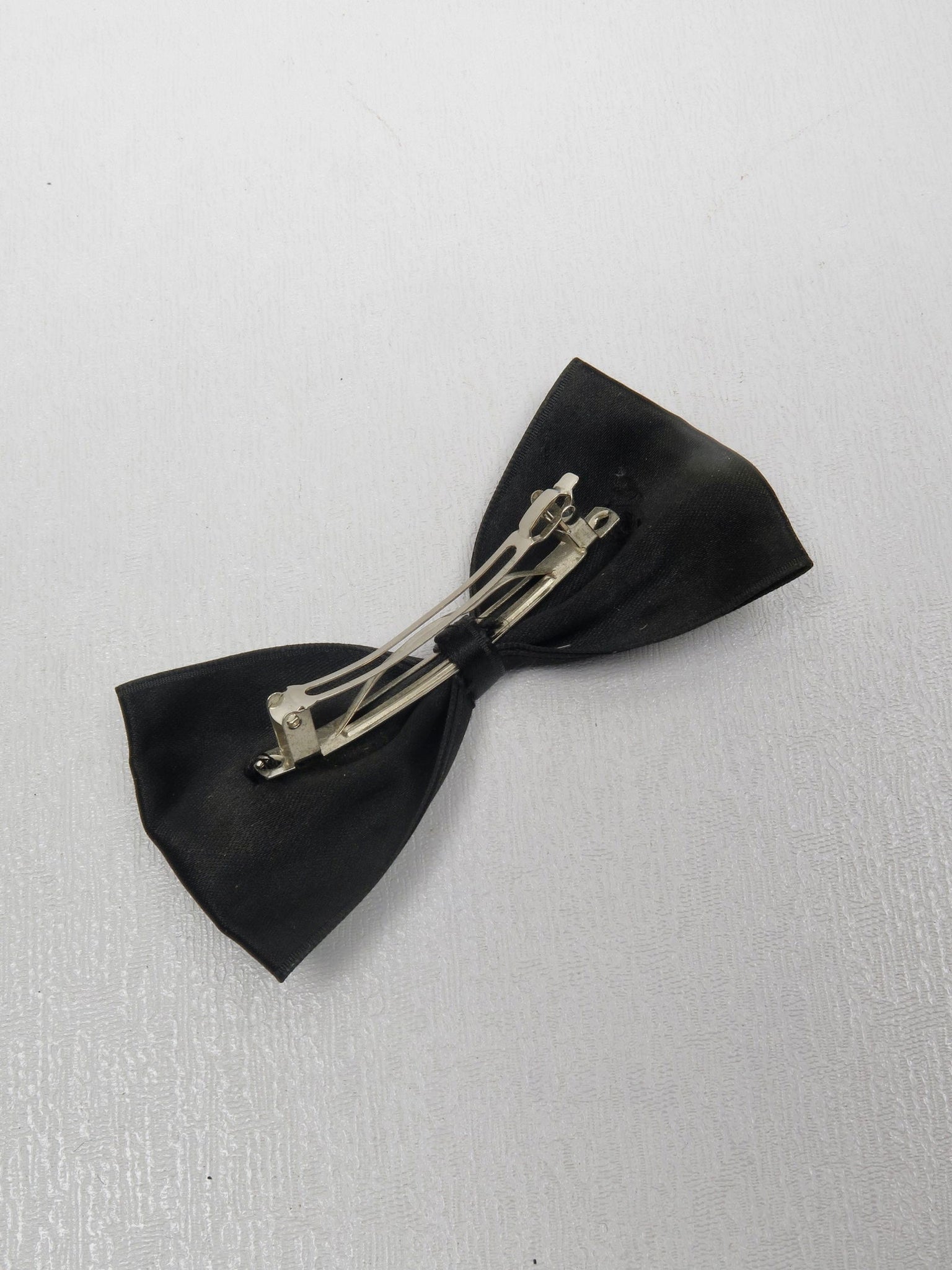 Women's Vintage Black Hair Bow - The Harlequin