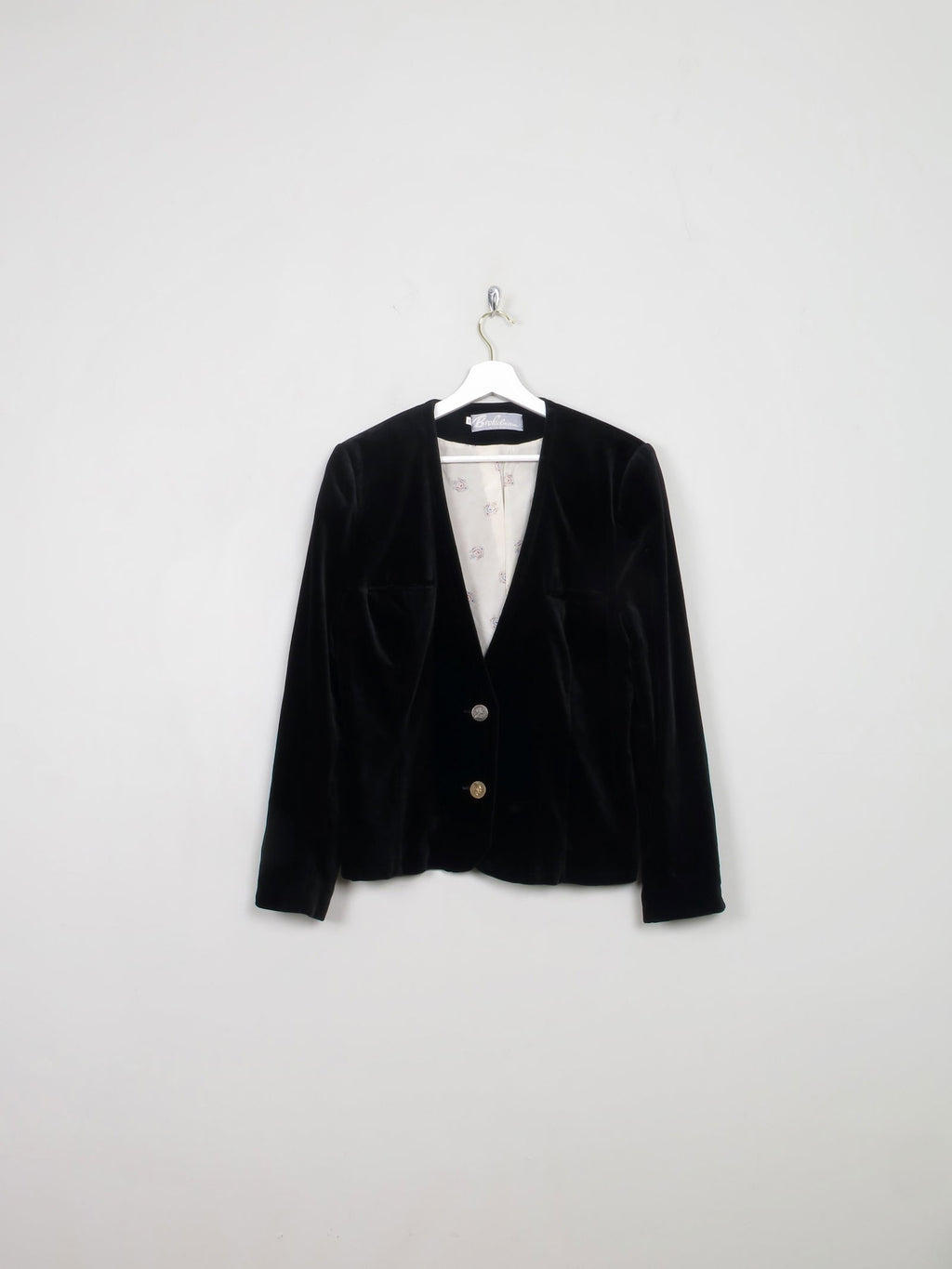 Women's Vintage Black Velvet Jacket M - The Harlequin