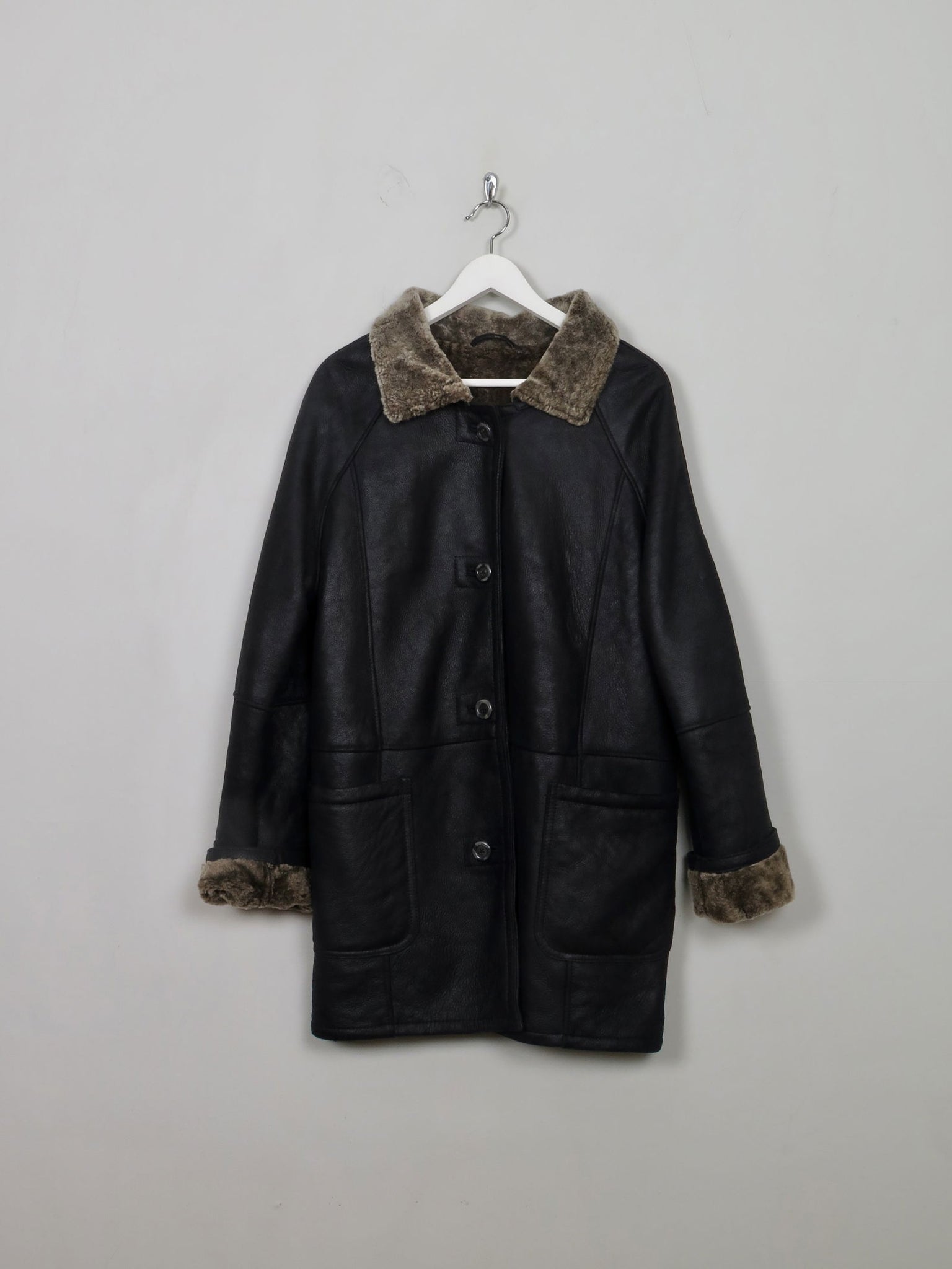 Women's Vintage Charcoal Black Sheepskin Coat S/M - The Harlequin