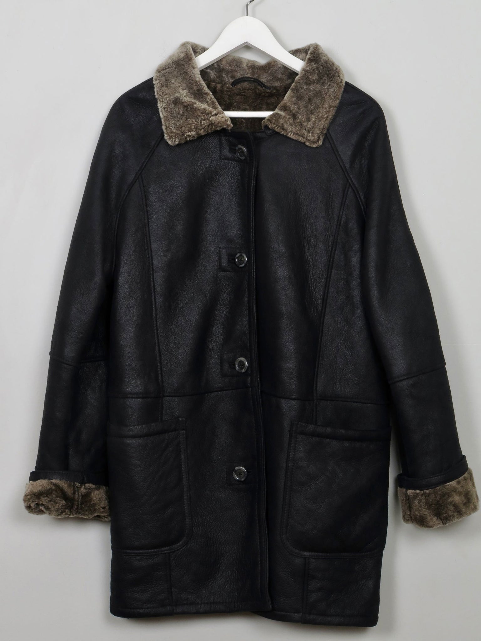 Women's Vintage Charcoal Black Sheepskin Coat S/M - The Harlequin