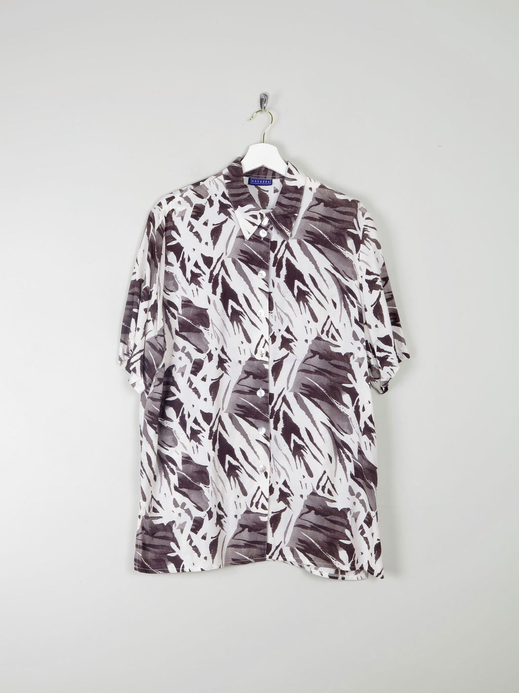 Women's Vintage Cream & Black Printed Collared Blouse L - The Harlequin