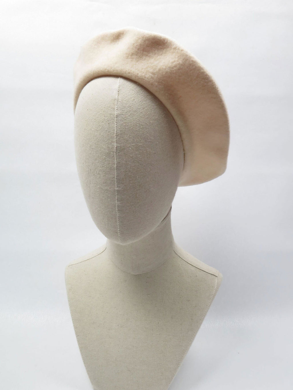 Women's Vintage Cream Kangol Modelaine Beret XS/S - The Harlequin
