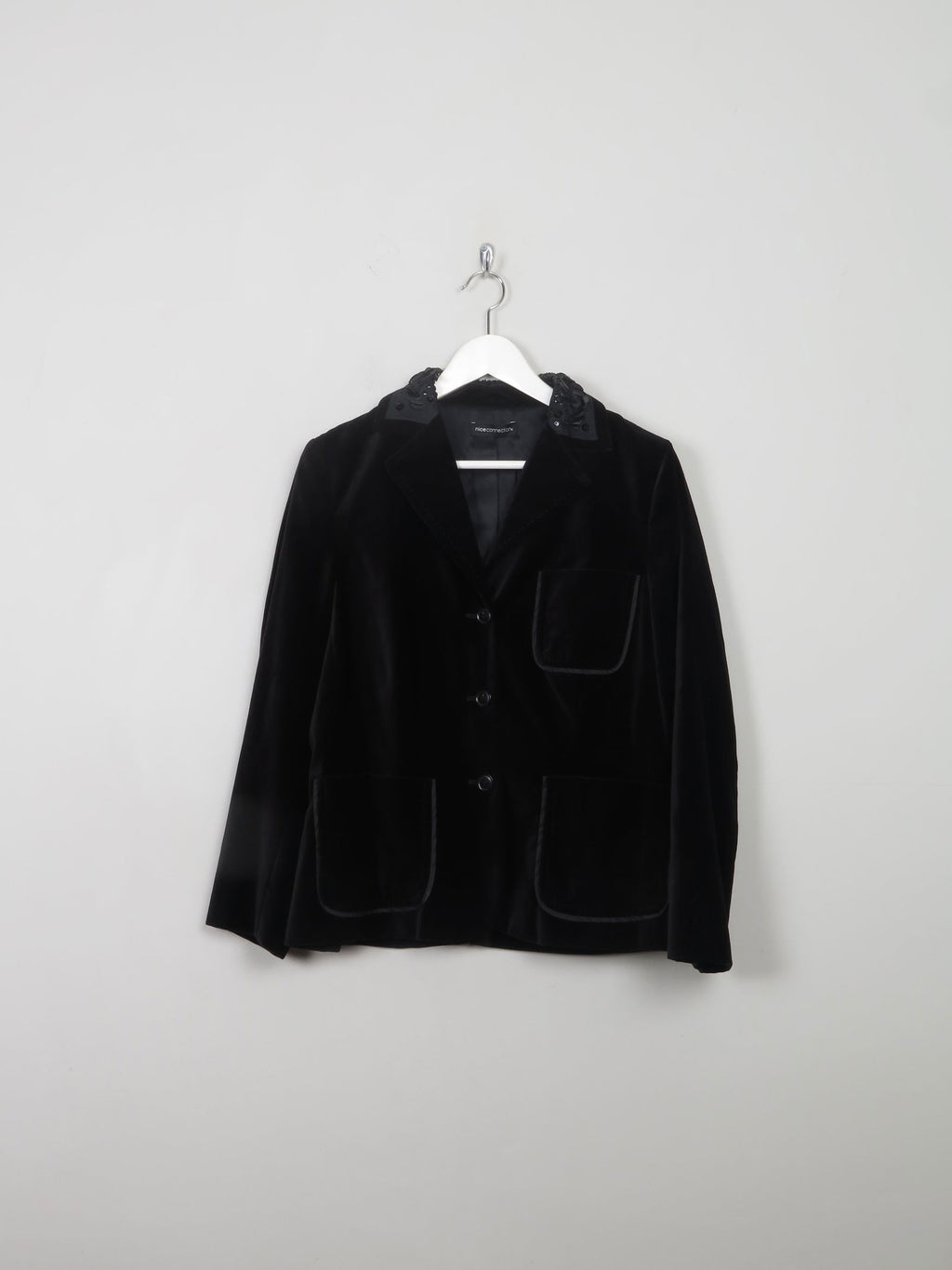 Women's Vintage Embellished  Black Velvet Jacket M - The Harlequin