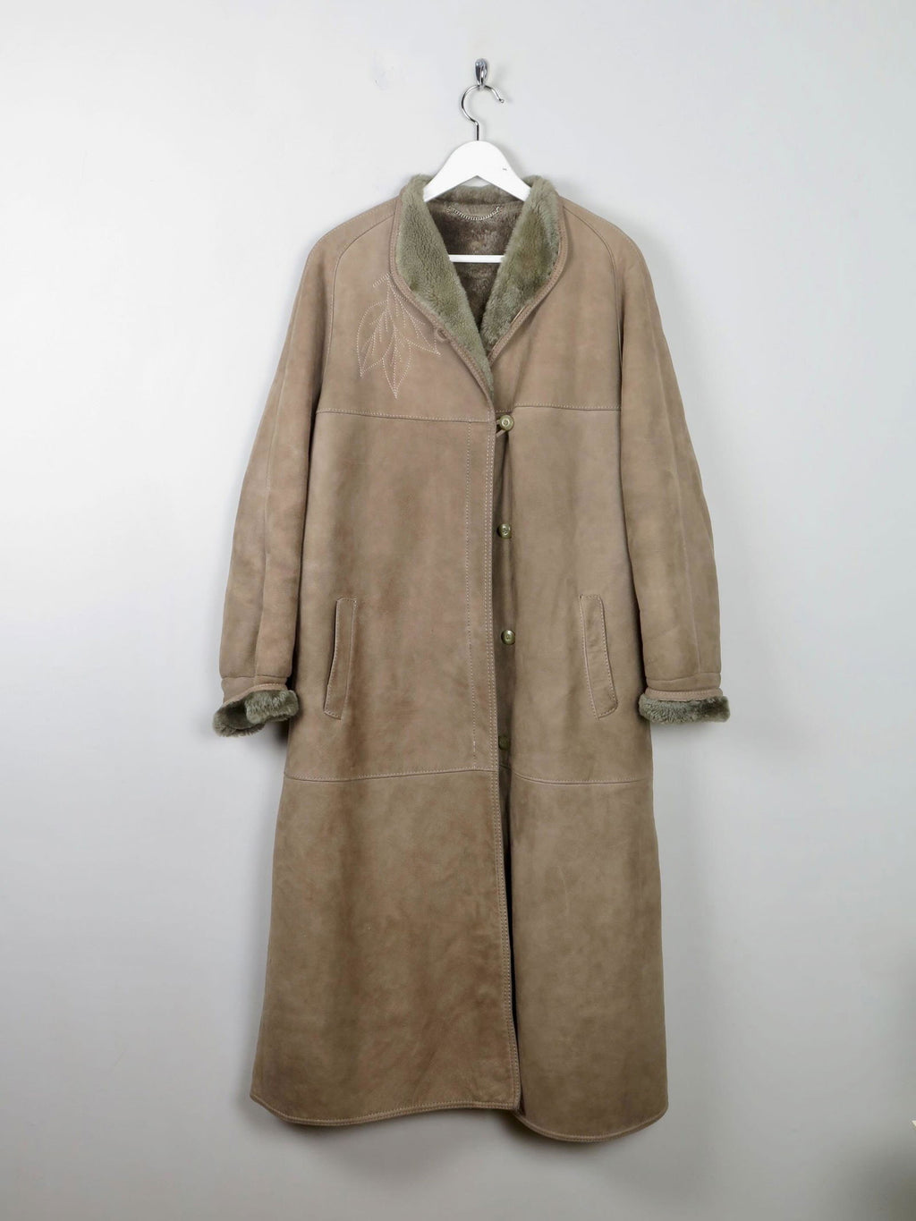 Women's Vintage Khaki Green Sheepskin Coat S/M - The Harlequin