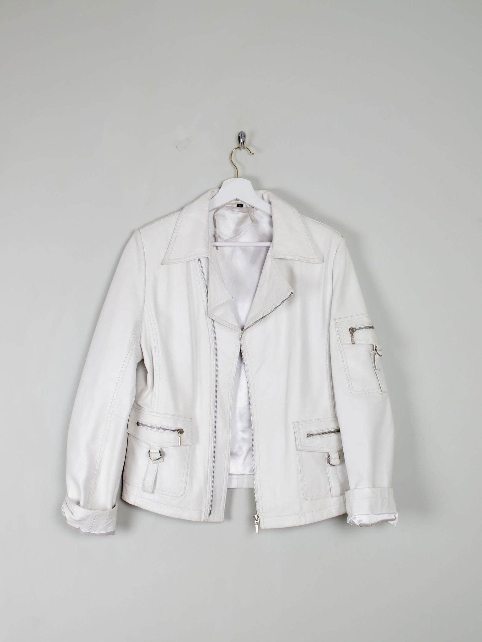 Women's Vintage Leather Biker Jacket Ivory Like New  S-L - The Harlequin