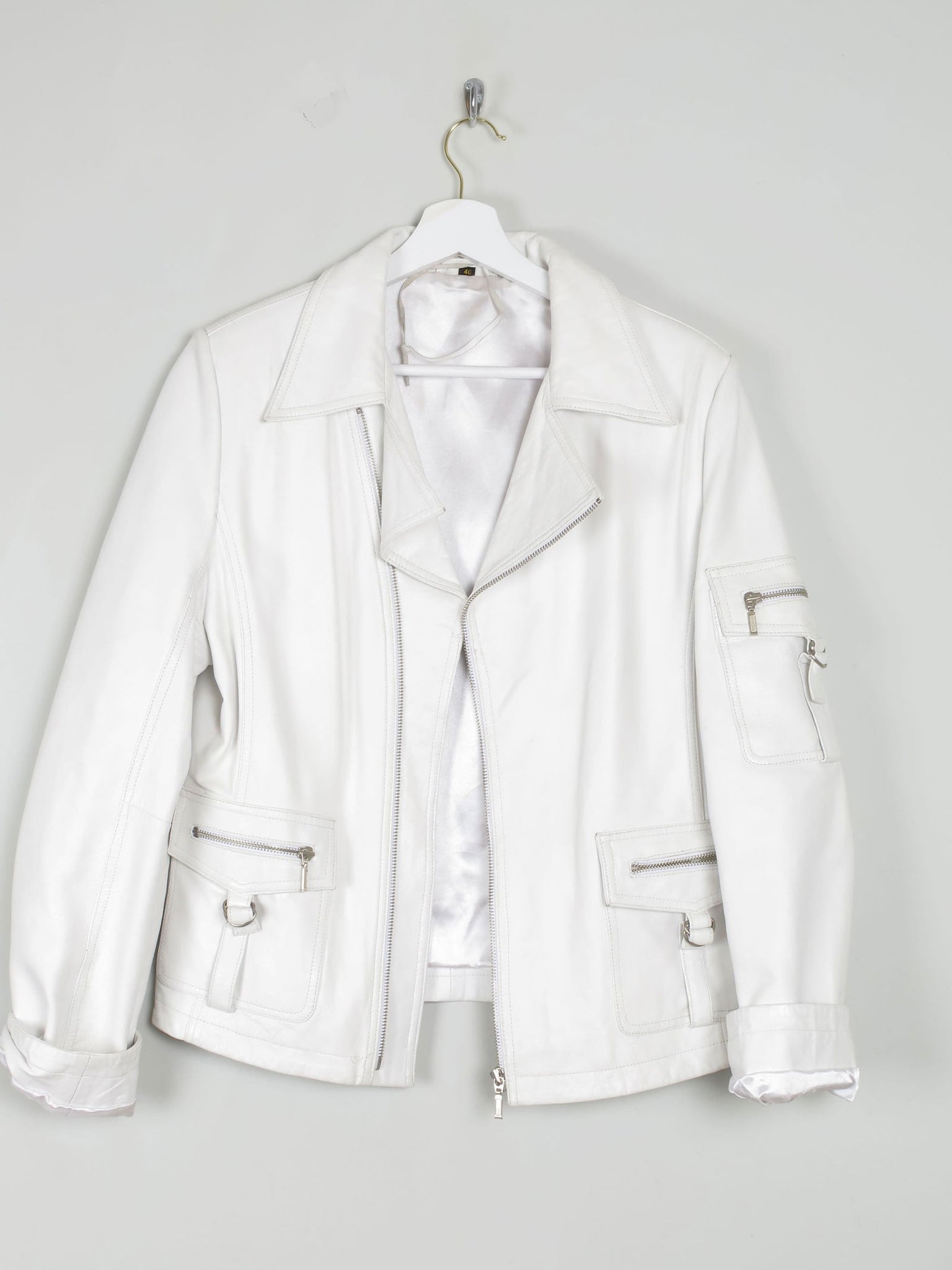 Women's Vintage Leather Biker Jacket Ivory Like New  S-L - The Harlequin