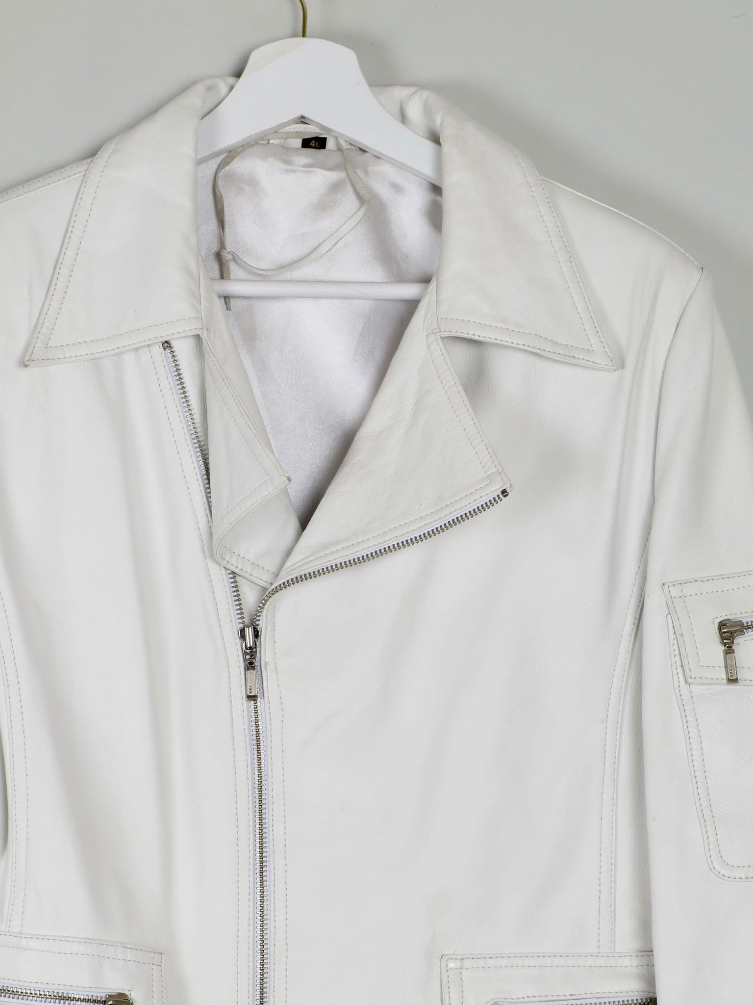 Women's Vintage Leather Biker Jacket Ivory Like New  S-L - The Harlequin