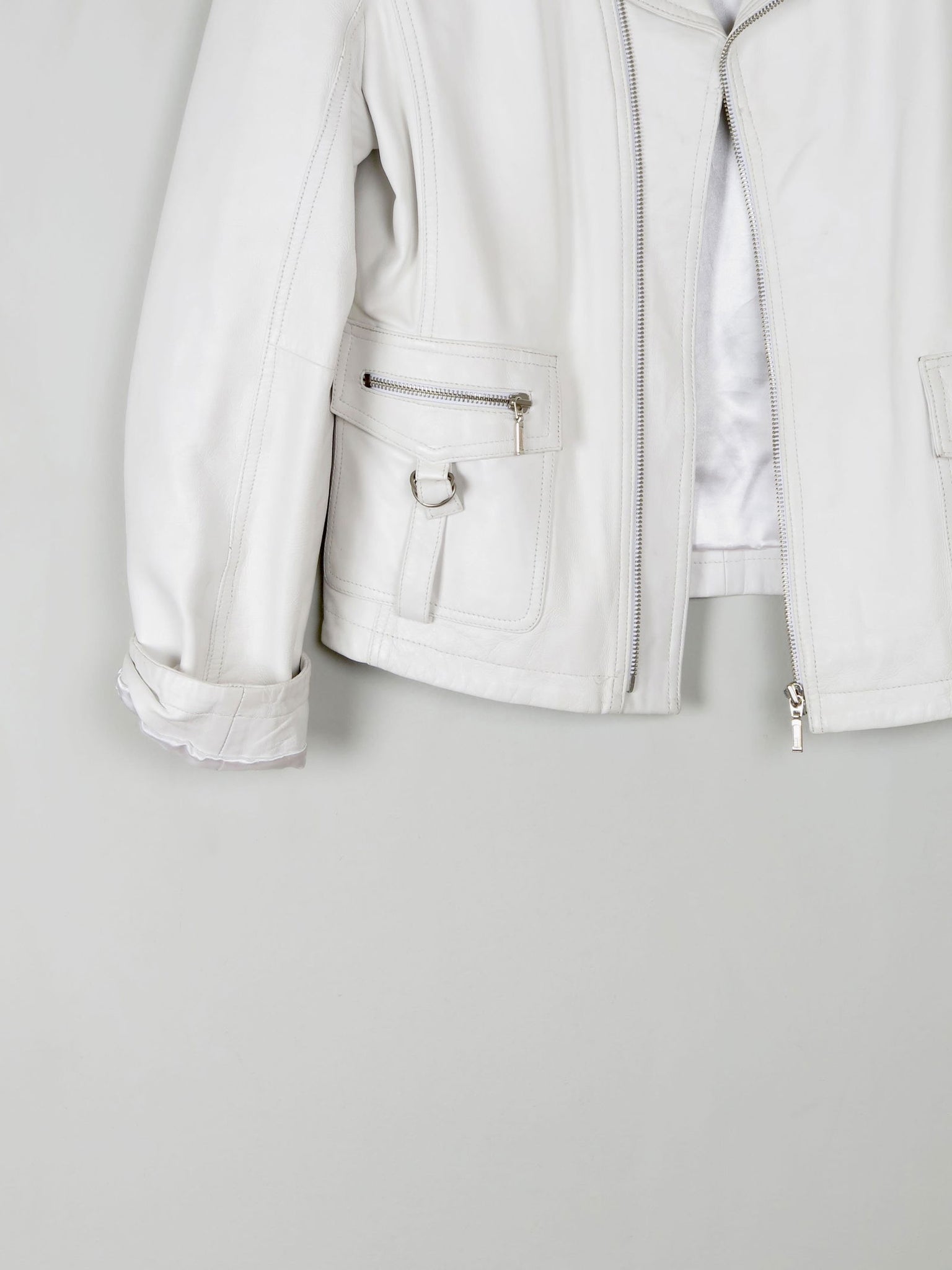 Women's Vintage Leather Biker Jacket Ivory Like New  S-L - The Harlequin