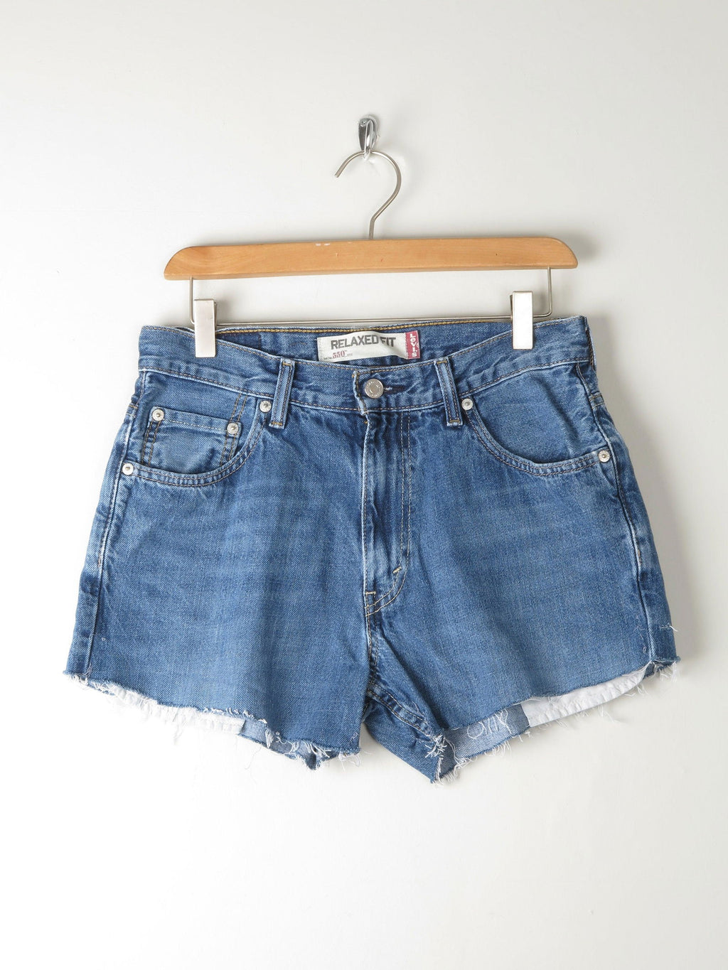 Women's Vintage Levis Denim Shorts 30"W - The Harlequin