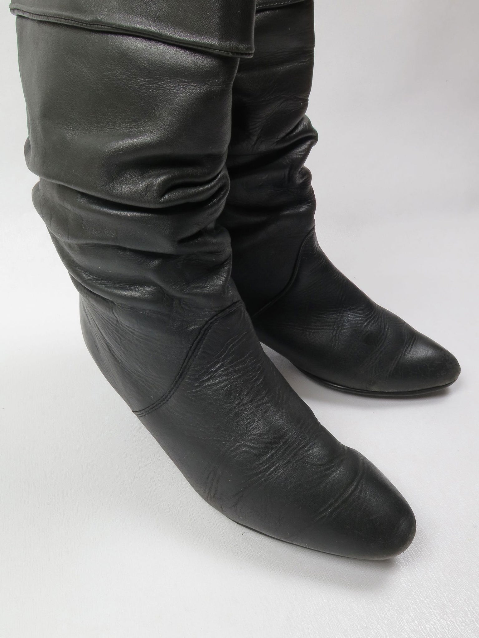 Women's Vintage Short Black Leather Boots 39/6 - The Harlequin