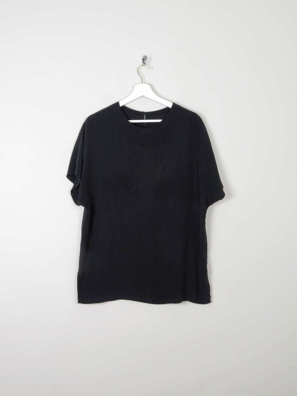 Women's Vintage Silk Short Sleeved Blouse With Embroidery M/L - The Harlequin