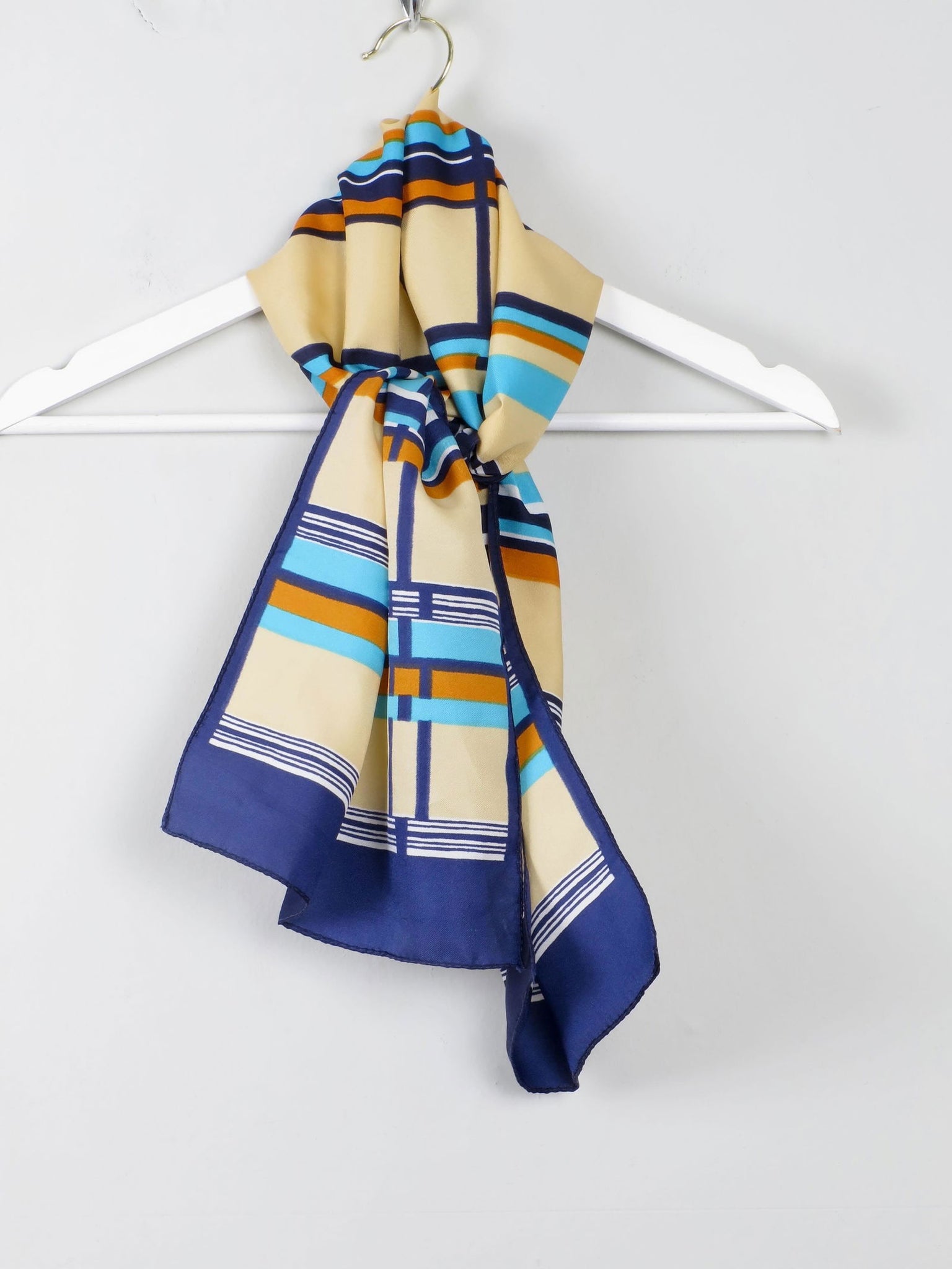 Women's Vintage Striped Scarf - The Harlequin