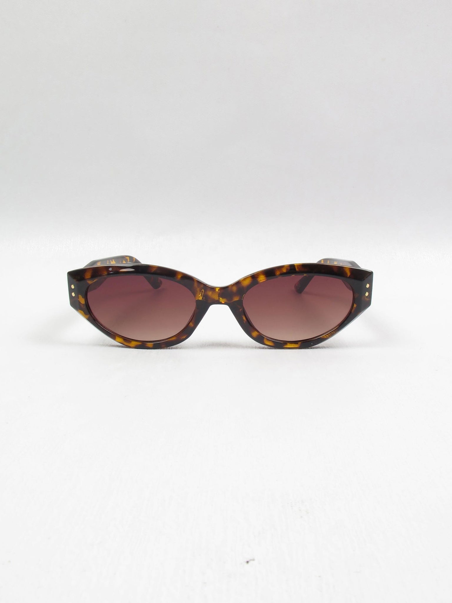 Women's Vintage Style Peggy Oval Sunglasses - The Harlequin