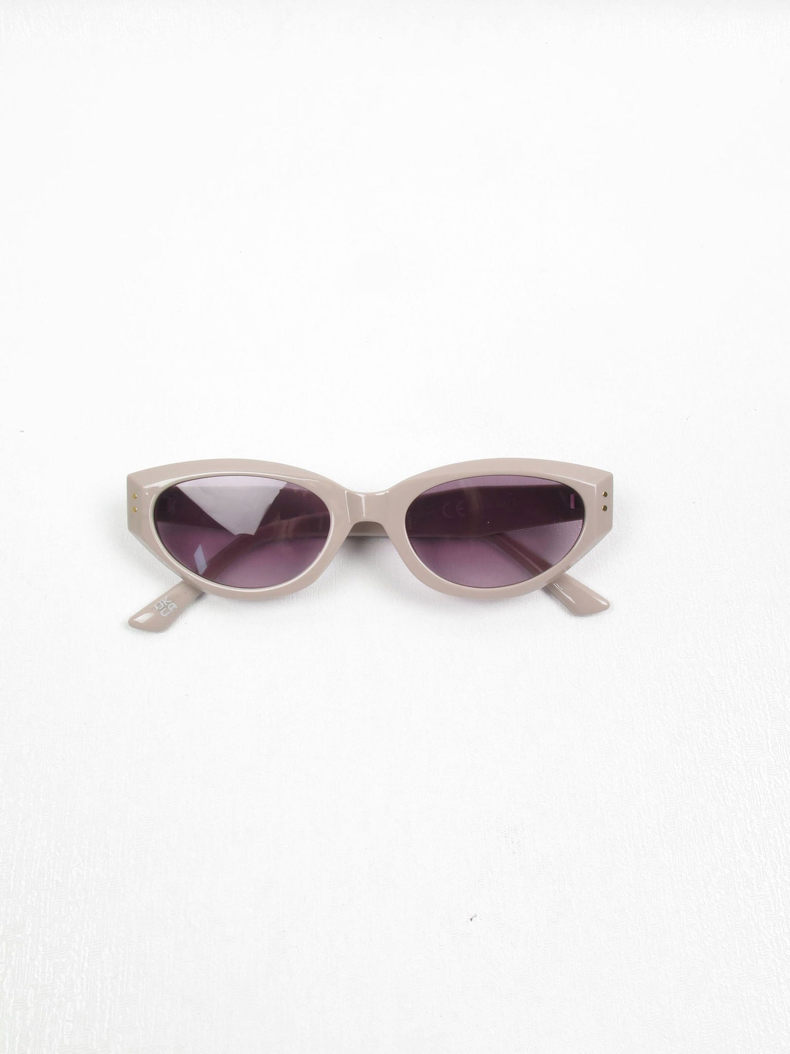 Women's Vintage Style Peggy Oval Sunglasses - The Harlequin