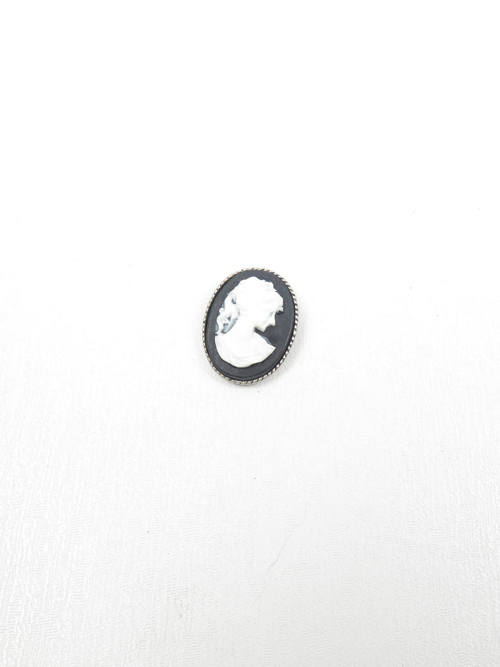 Black & White Vintage Style Cameo Brooch - The Harlequin