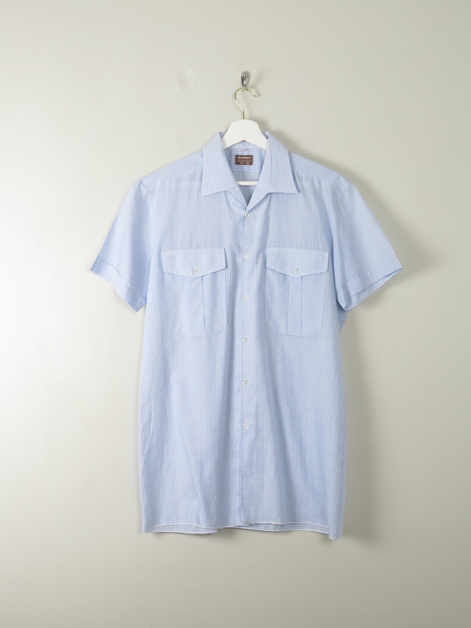 Men's Blue Vintage Shirt M - The Harlequin