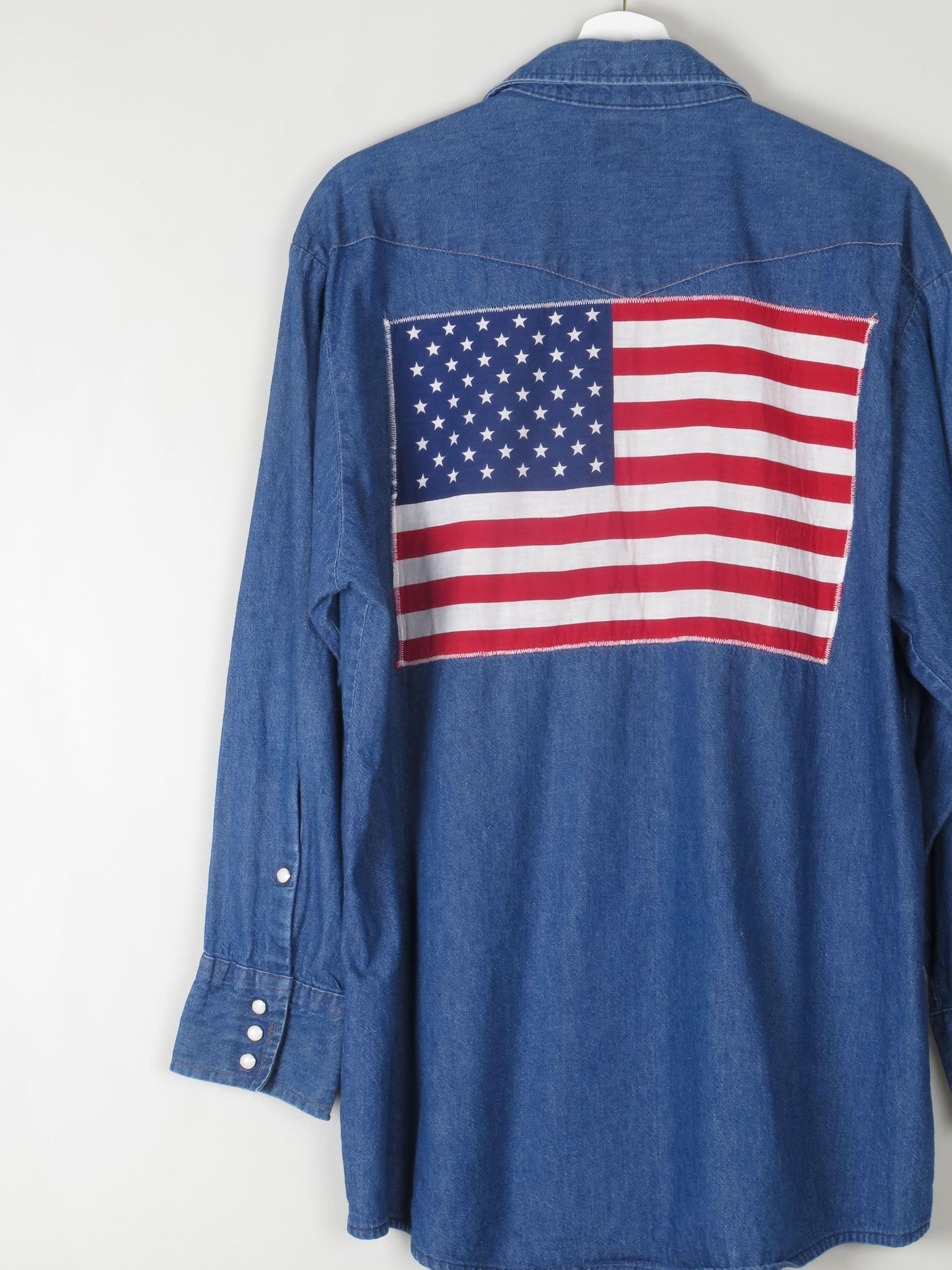 Men's Vintage Blue Denim Shirt With USA Flag L - The Harlequin
