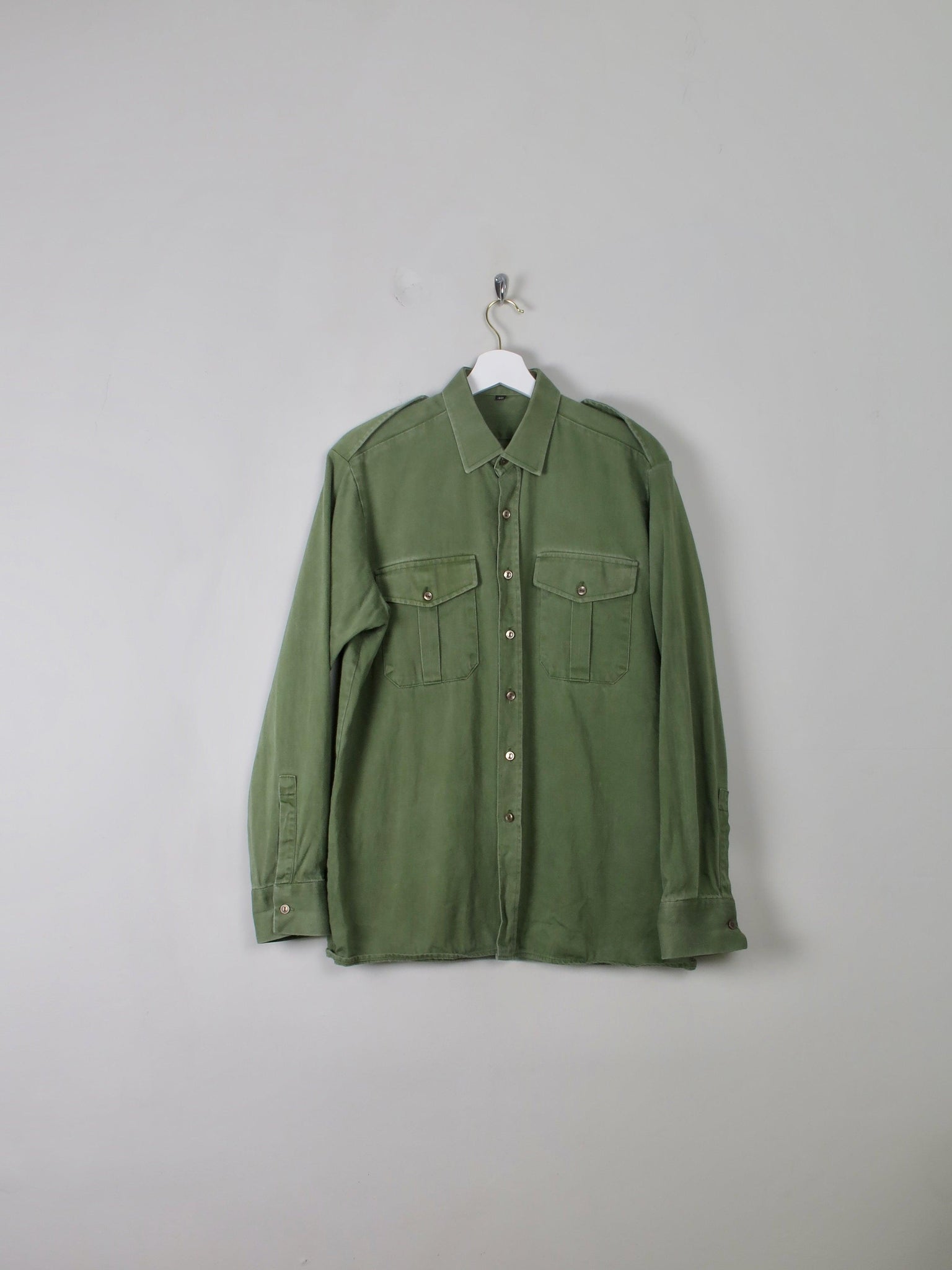 Men's VIntage Green Army Shirt L - The Harlequin