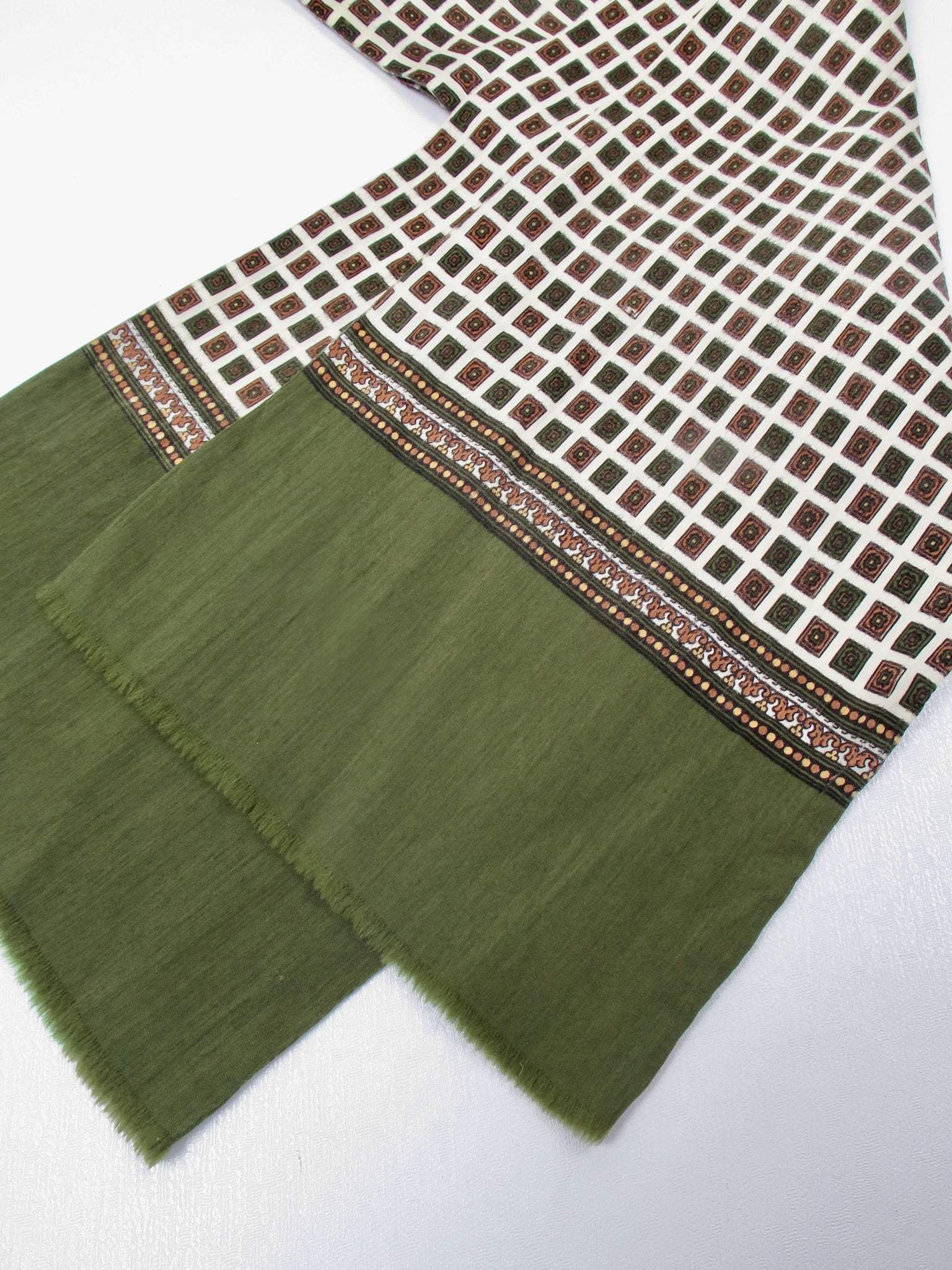 Men's Vintage Wool Green Printed  Scarf - The Harlequin