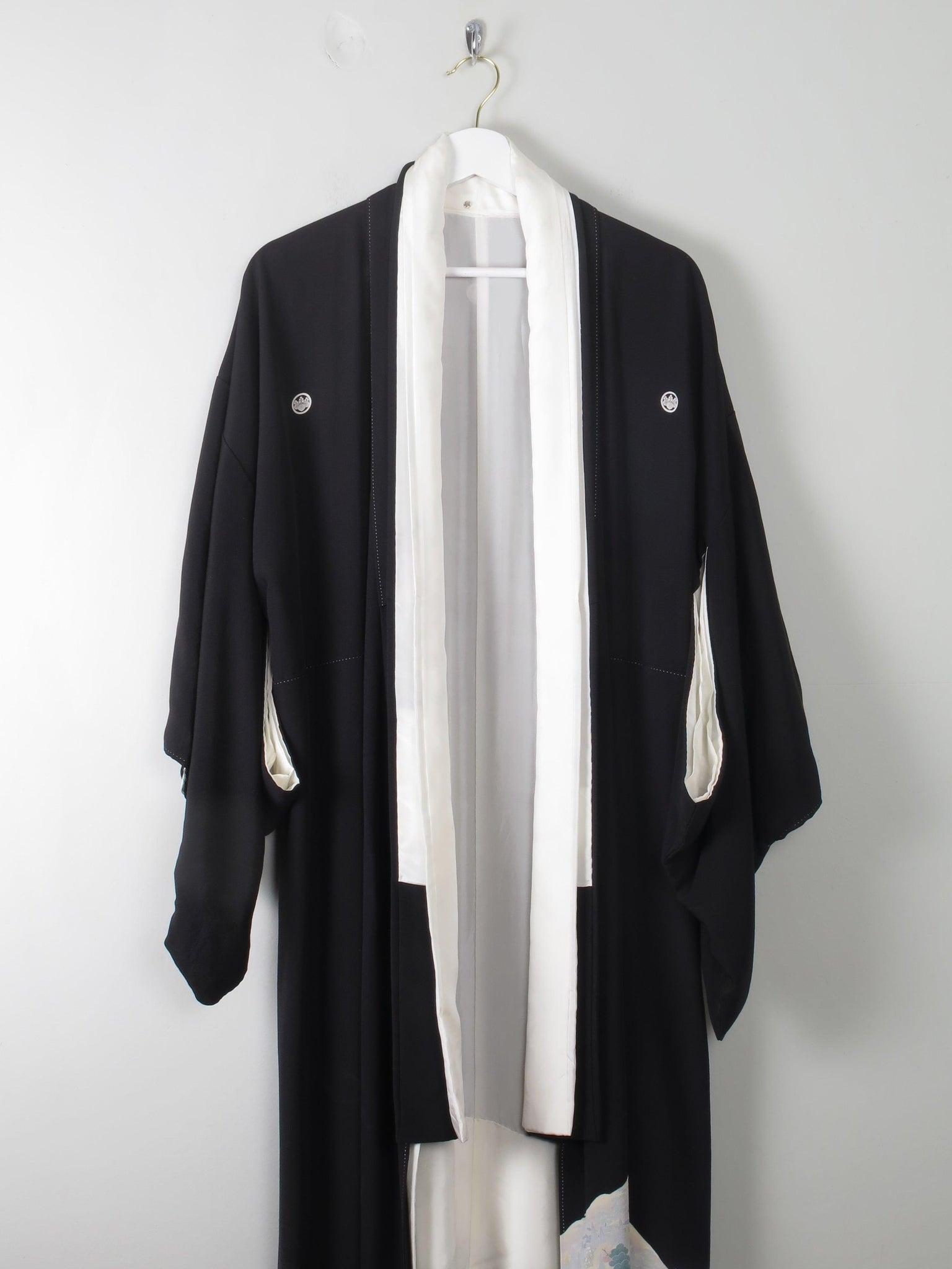 Vintage Black Kimono Crepe and Silk S/M - The Harlequin