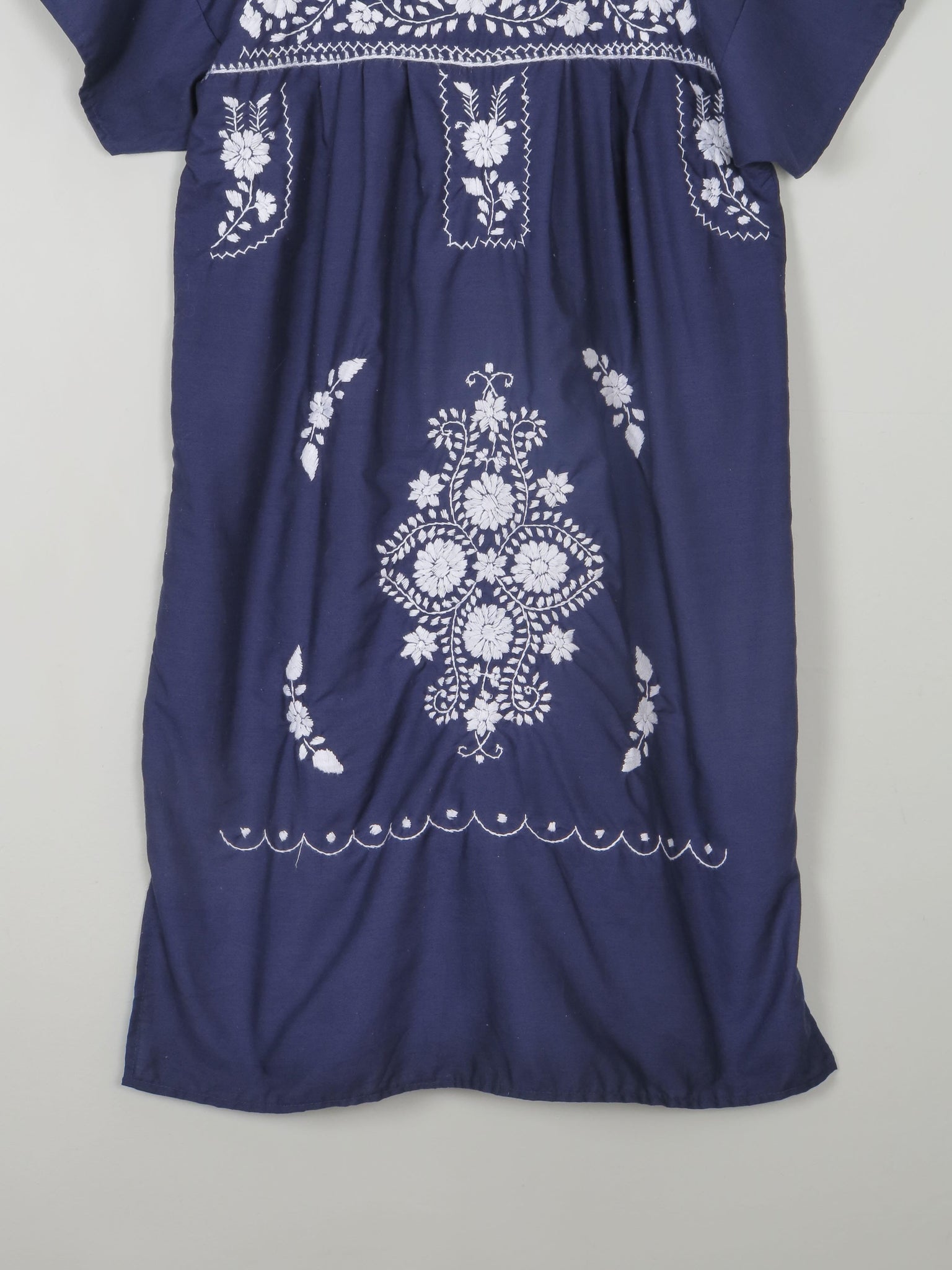 Vintage Navy & Blue Embroidered Mexican Dress S/M - The Harlequin