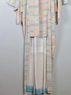 Vintage Silk Colourful Kimono S/M - The Harlequin