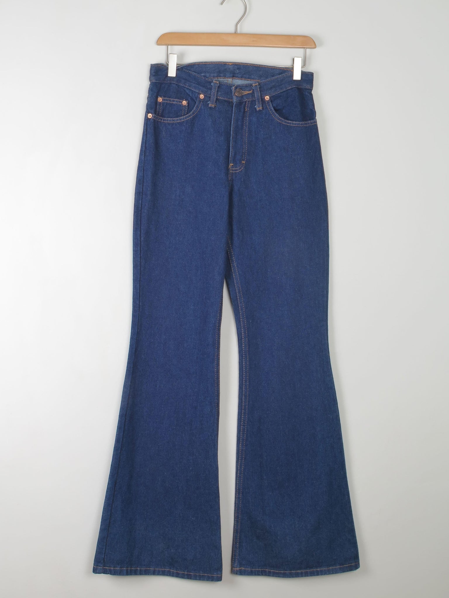 Vintage Style 90s Flared Bell Bottoms Pop Jeans 28"W /33 L - The Harlequin