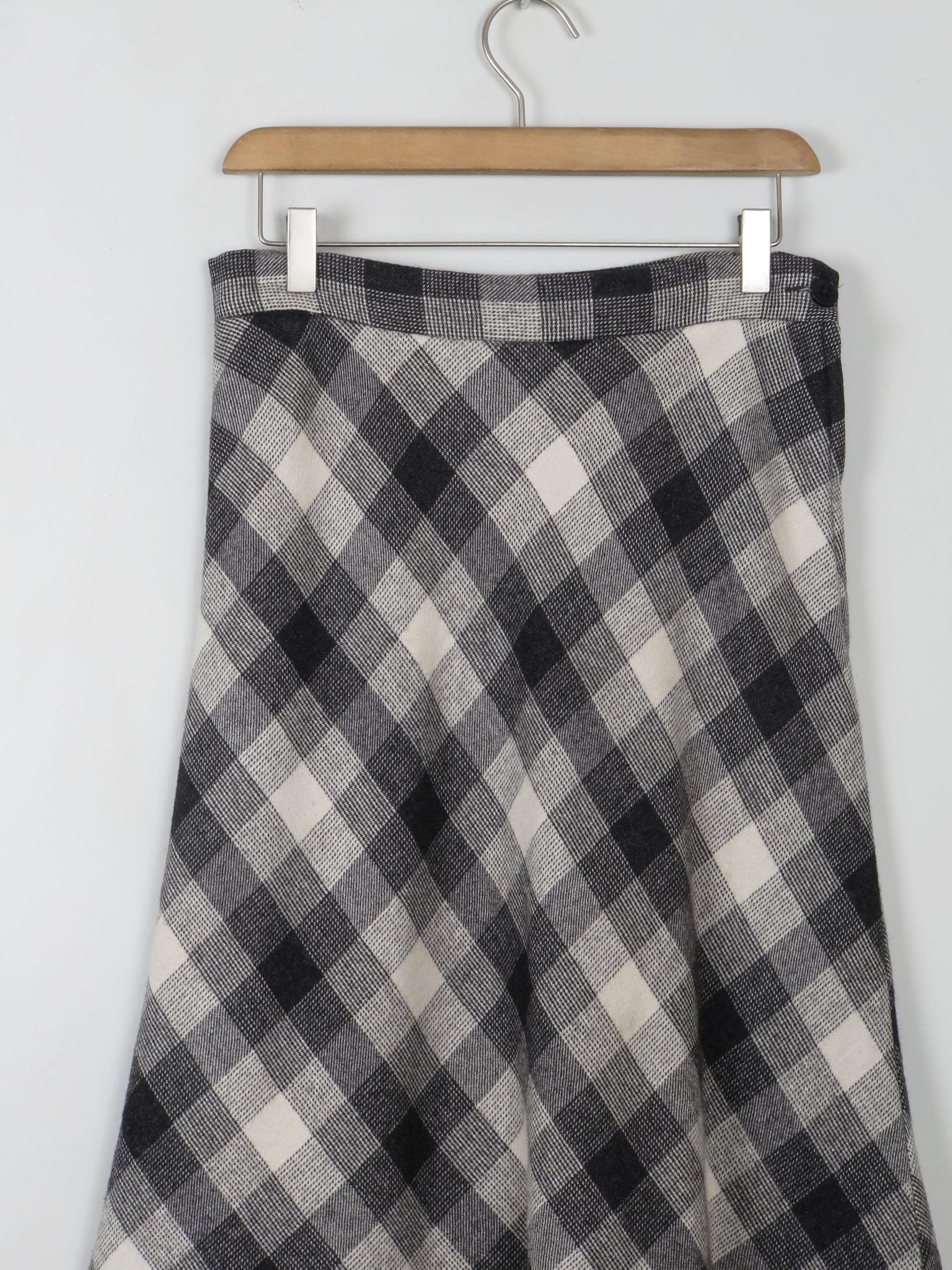 Vintage Wool Check Chevron Midi Skirt 28" W - The Harlequin