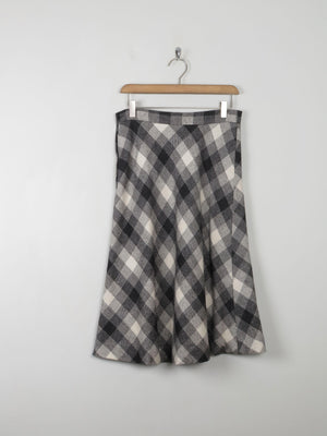 Vintage Wool Check Chevron Midi Skirt 28" W - The Harlequin