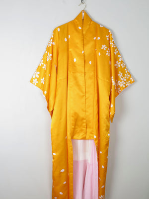 Vintage Yellow & Floral Satin Kimono M/L - The Harlequin