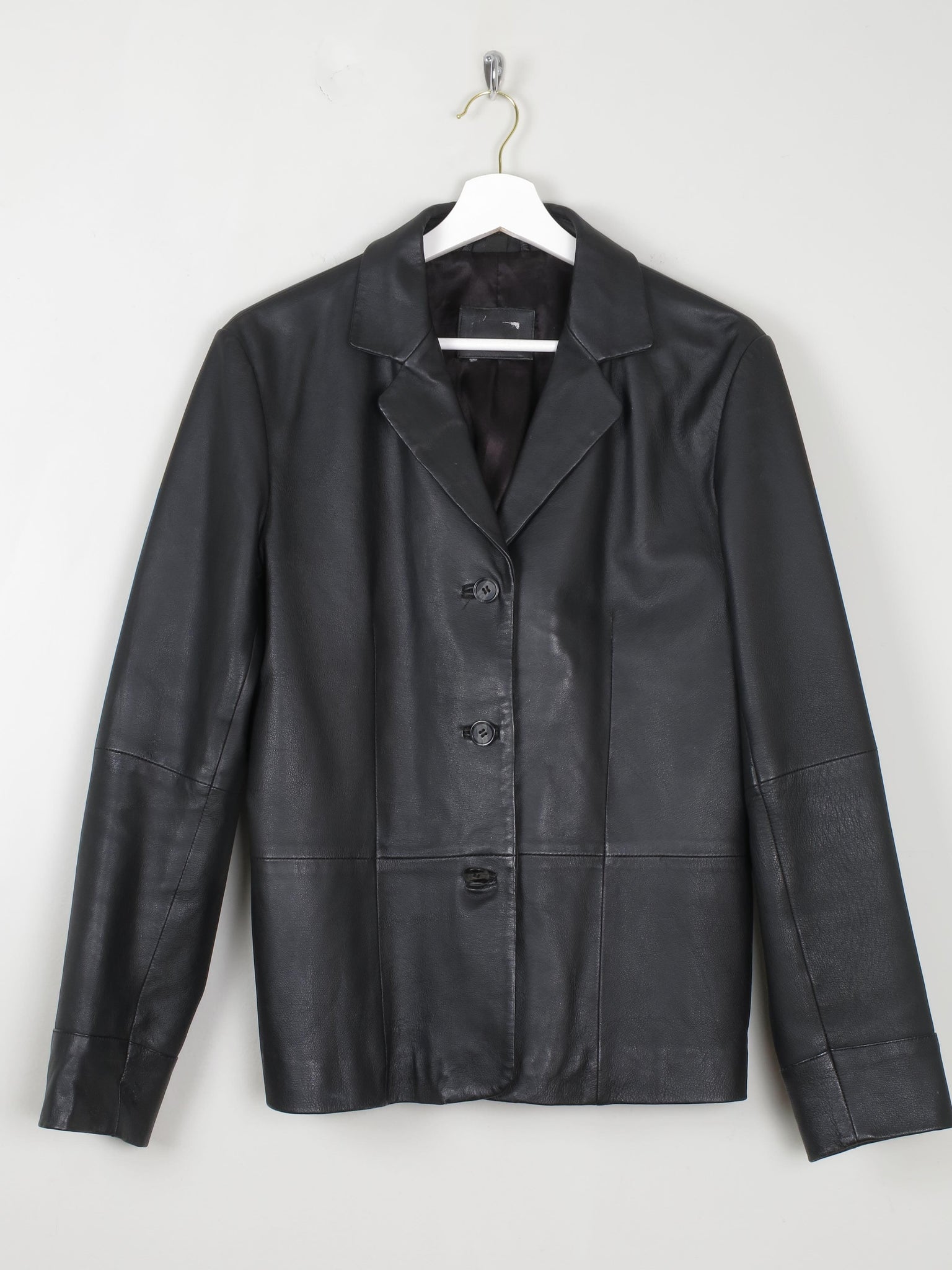 Women's Black Vintage Leather Jacket M - The Harlequin