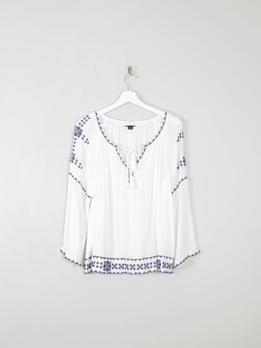 Women's Embroidered Ethnic Vintage Style Top M/L - The Harlequin