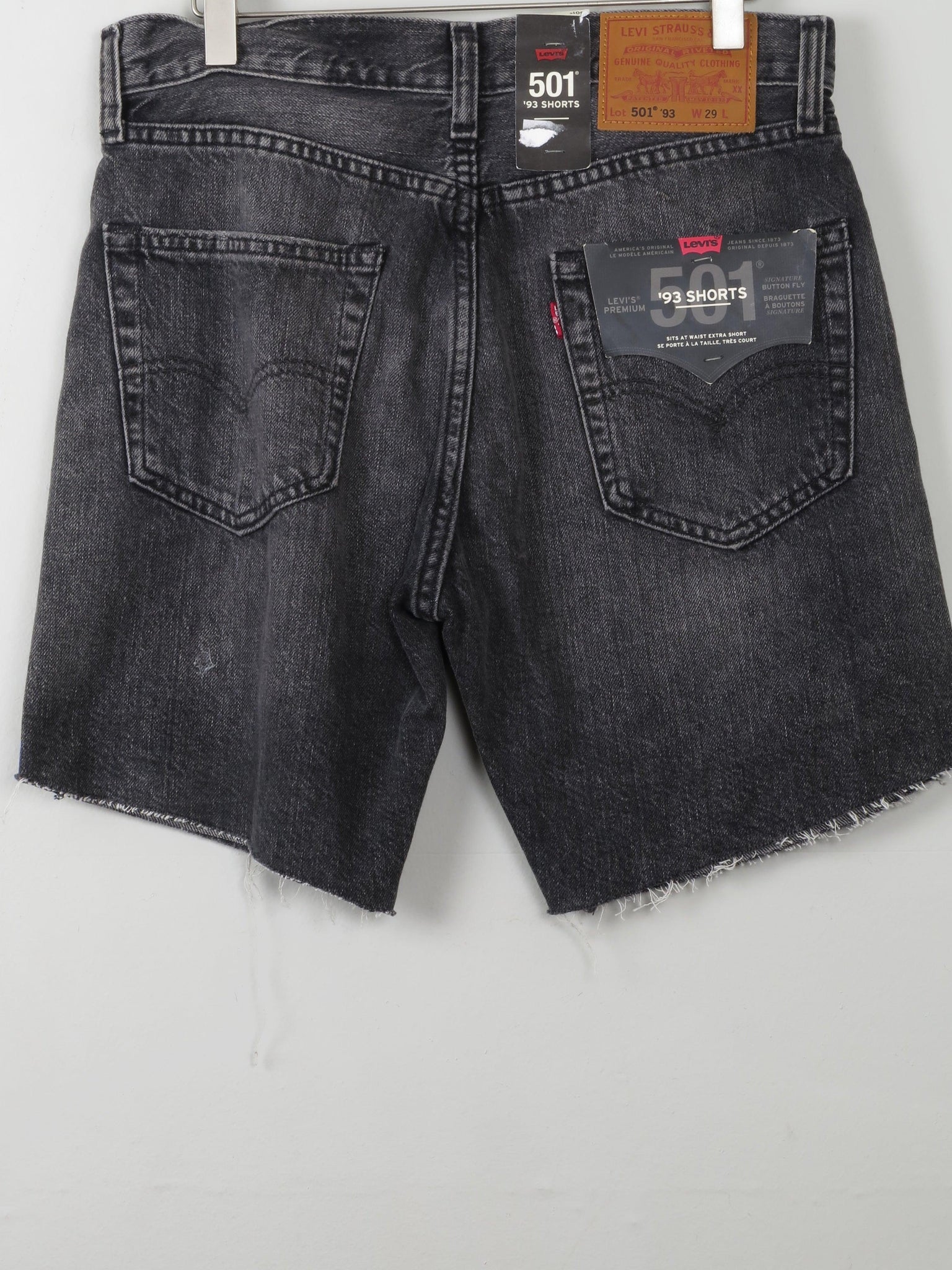 Women's New Levis 93 Denim Shorts Grey 29" - The Harlequin