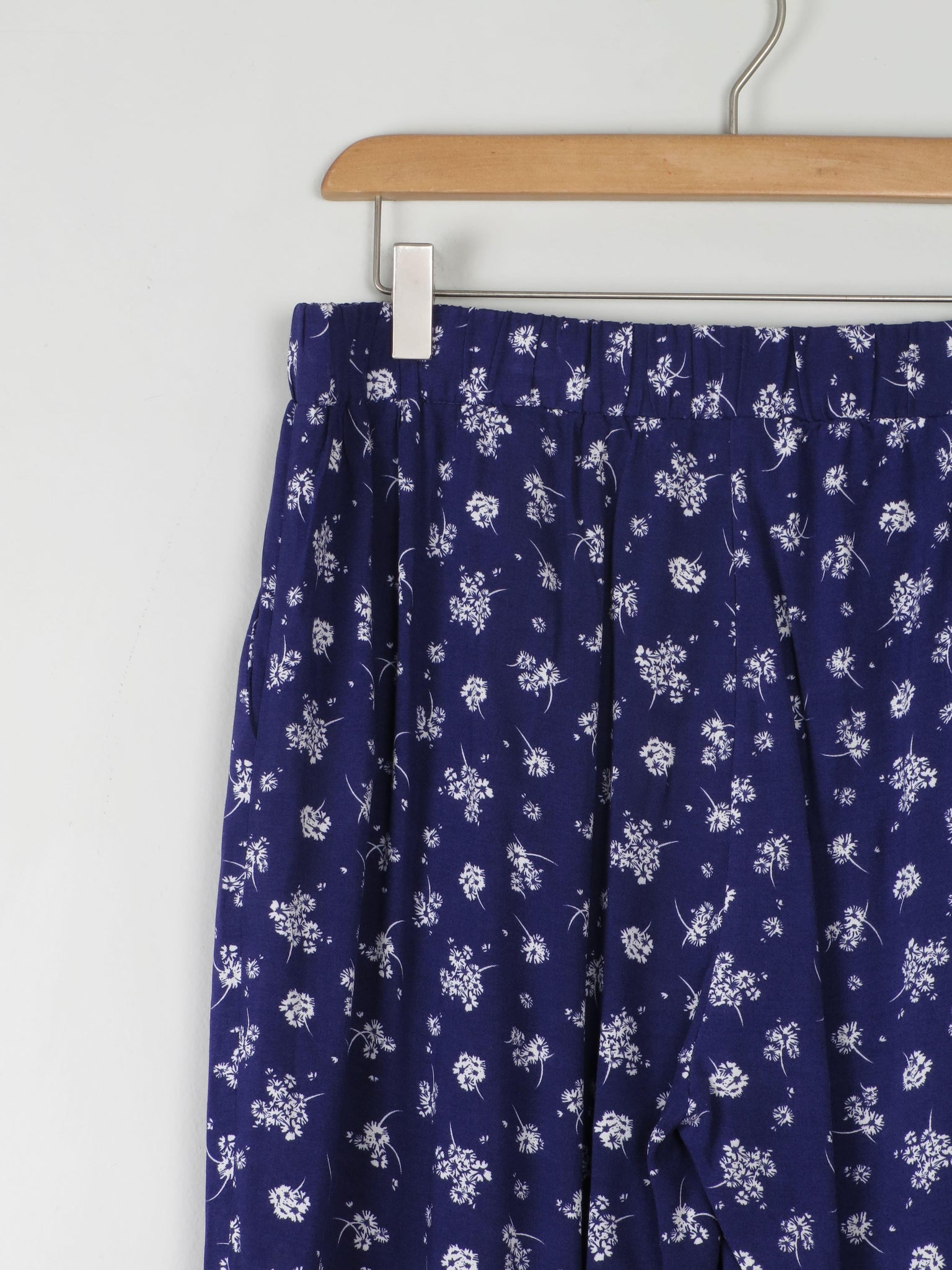 Women's Saint Tropez Navy Trousers Floral Printed New L - The Harlequin