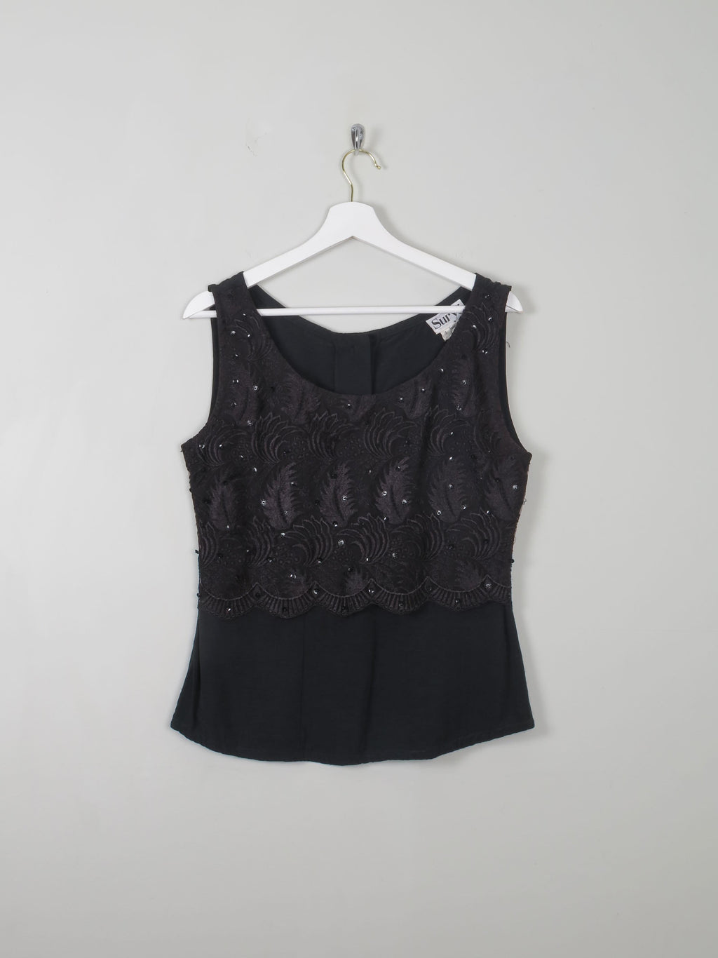 Women's Vintage Black Top With Lace Detail S - The Harlequin
