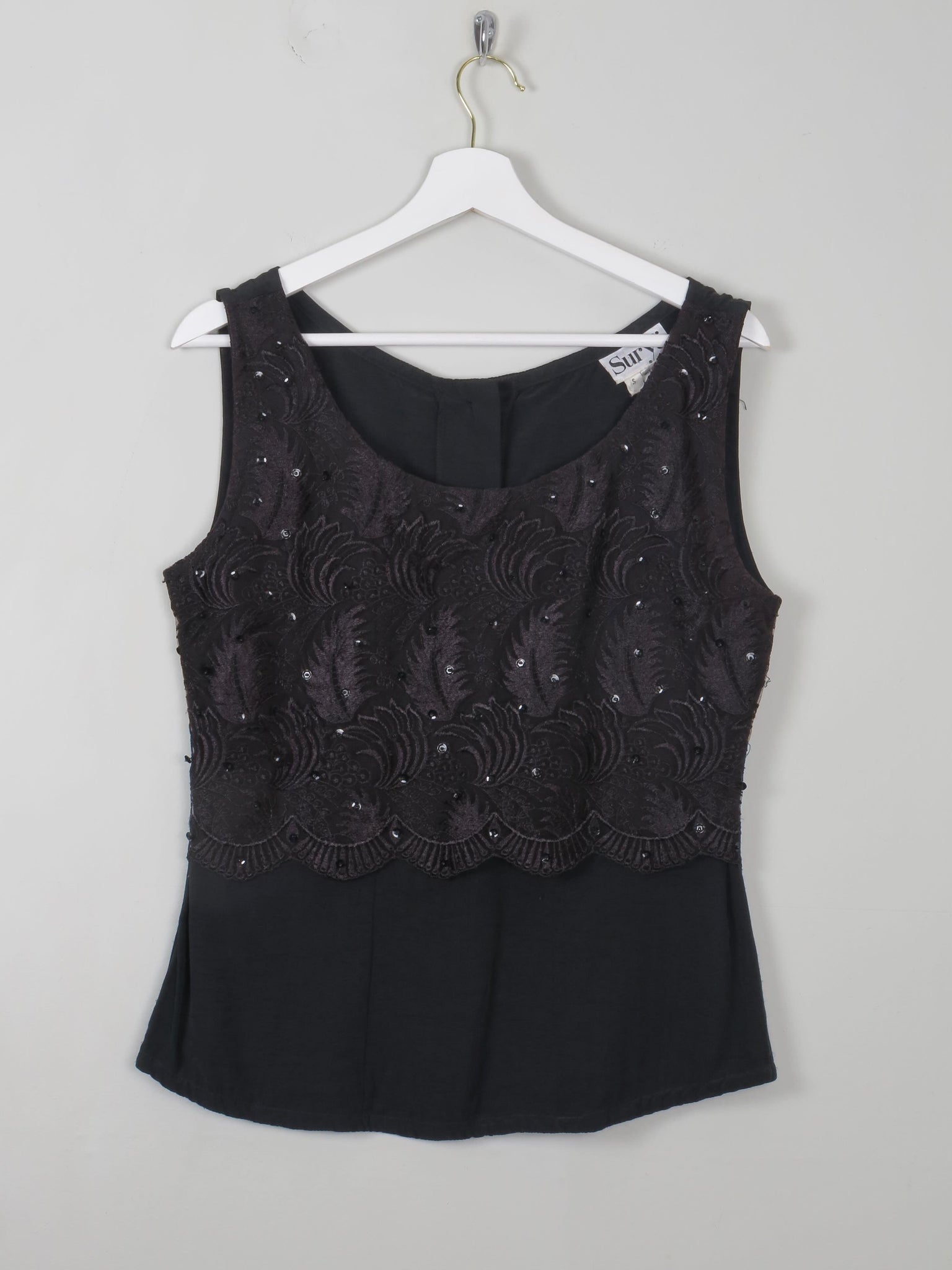 Women's Vintage Black Top With Lace Detail S - The Harlequin