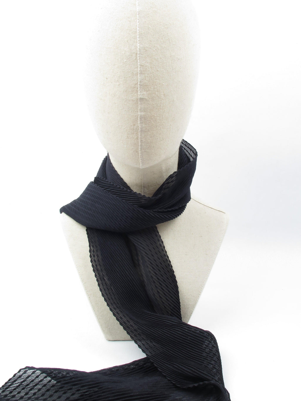 Women's Vintage Pleated Black Scarf - The Harlequin