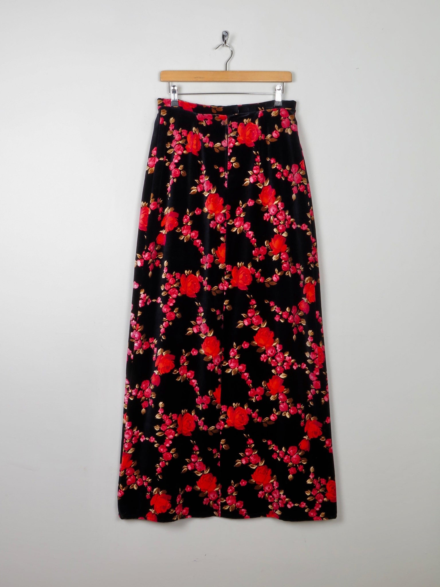 1970s Velvet Floral Print Maxi Skirt 8/10 28" W S - The Harlequin