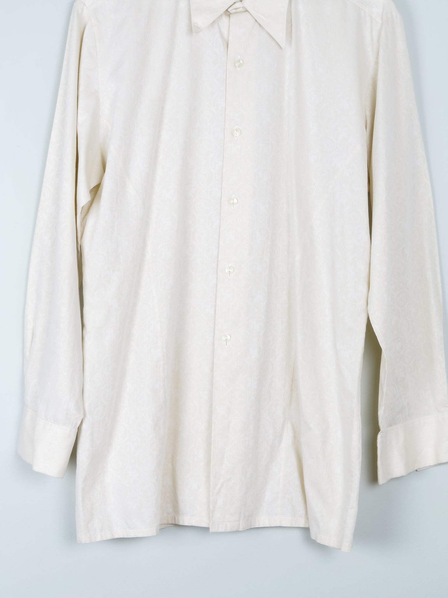 Men's Deep Cream/Buttermilk 1960s/70s Embossed Print Shirt M - The Harlequin
