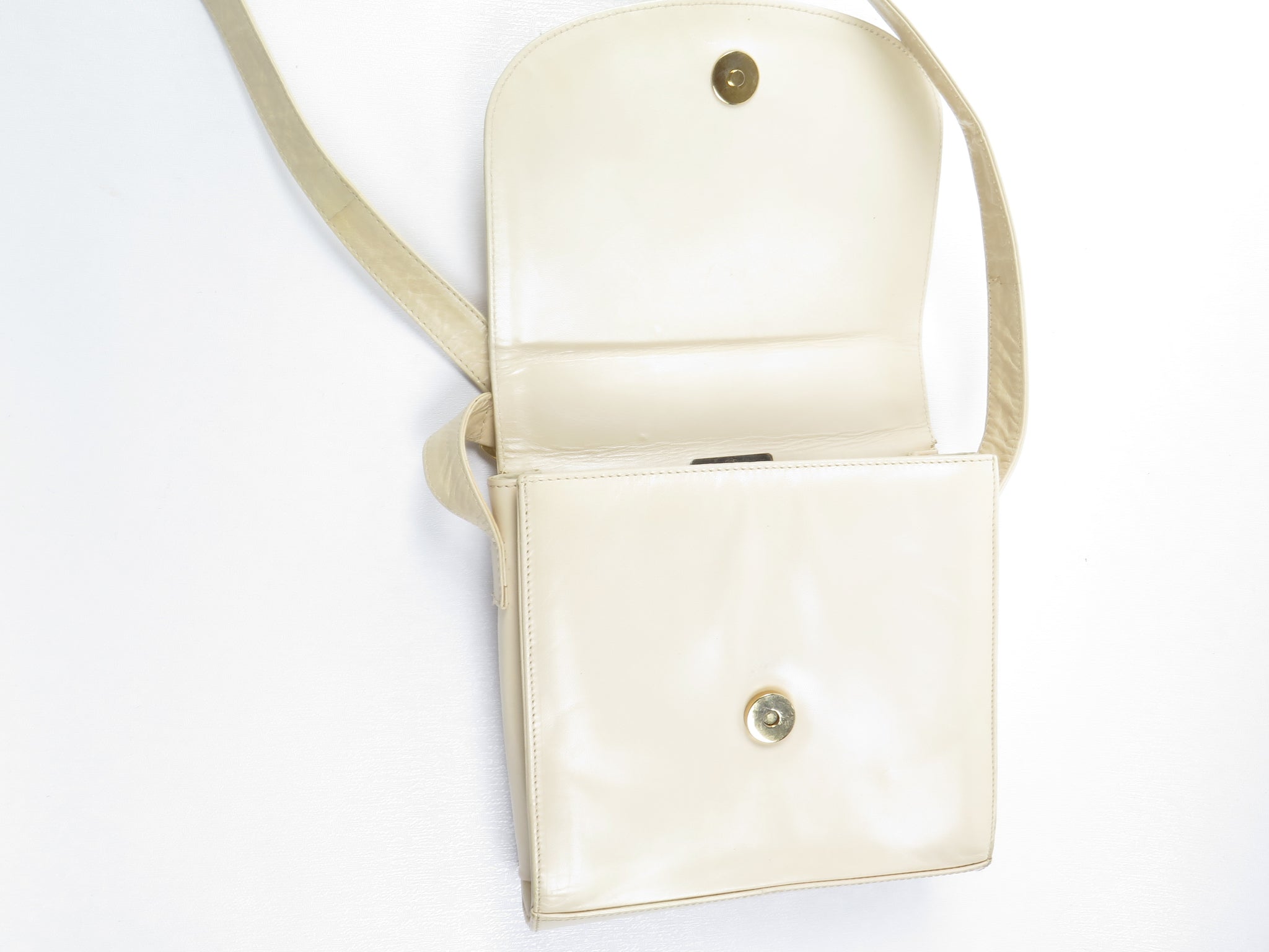 Cream Italian Leather Vintage Bag