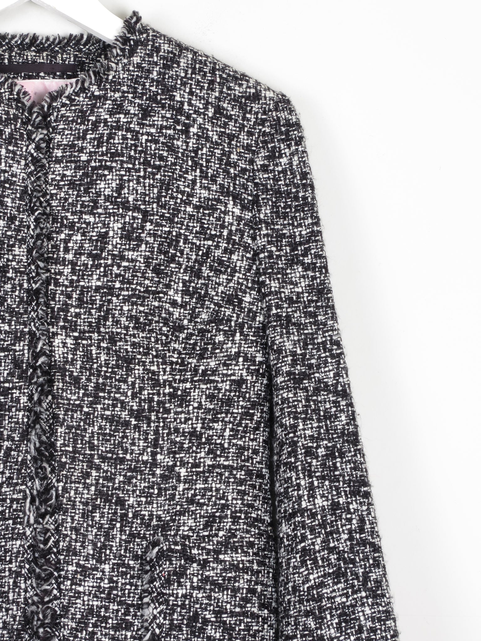 Women’s Black & White Tweed Fitted Jacket 8